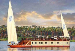 Agatha Christie Dahabiya Crucero Nilo